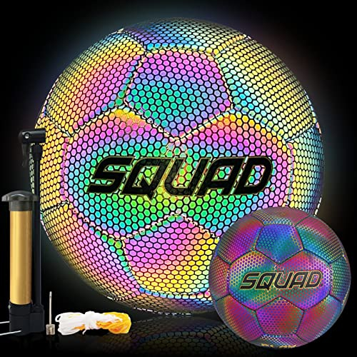 SQUAD Leuchtender Reflektierender Fußball Offizielle Größe 5 Holografisch Leuchtend im Dunkeln Fußball für Drinnen und Draußen - Ideal für Klein & Groß Fußballtraining Nachtspiele