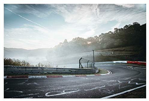 artboxONE Poster 90x60 cm Sport/Motorsport Die Rennstrecke im Herbstnebel - Bild nürbrurging Herbst Motorsport