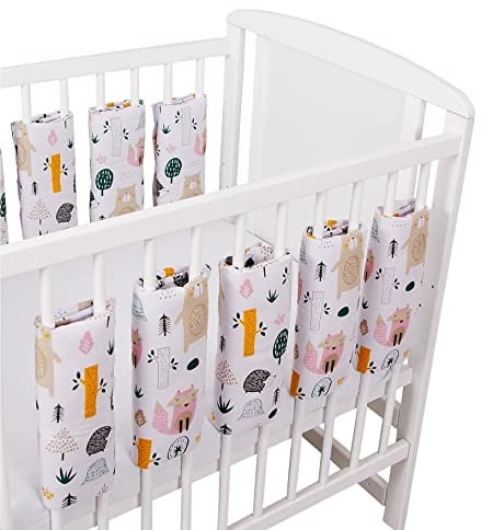 Bello24 - Universeller Babybett Gitterschutz mit Klettverschluss aus 100% Baumwolle 38x30cm (Waldbewohner, 9)