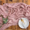 AOKSUNOVA Chemin de table en mousseline - Vieux rose vintage - 300 x 80 cm - Lavable - 3 m