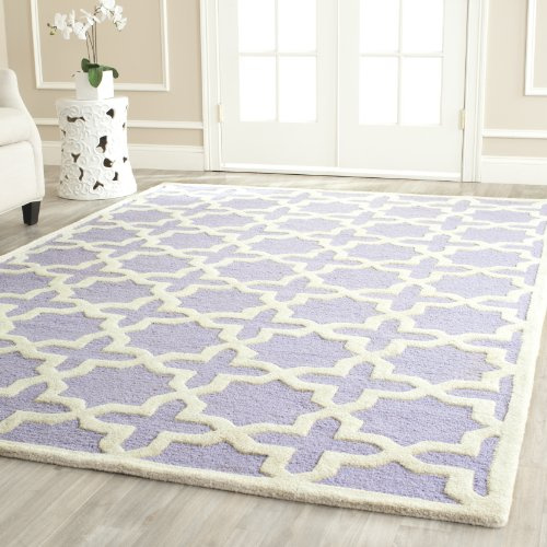 SAFAVIEH Cambridge Collection Area Rug - 6' x 9', Lavender & Ivory, Handmade Moroccan Wool, Ideal for High Traffic Areas in Living Room, Bedroom (CAM125C)
