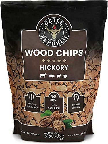 Premium Hickory Räucherchips für optimales Raucharoma beim Grillen | 100% Natürliches Smoker-Holz geeignet für Kugel-, Stand- und Gas-Grill | Extra große 750 Räucherchips Testsieger
