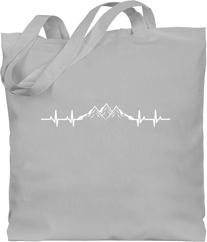 Baumwolltasche - Skiurlaub Apres Ski - Berge Herzschlag - Unisize - Hellgrau - jutebeutel lange henkel skifahren bergen einkaufstasche après+ski+party skifahrer stoffbeutel apres+ski wandertag