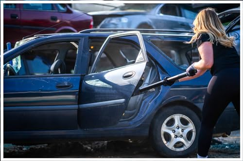 JOCHEN SCHWEIZER Geschenkgutschein: Auto zertrümmern für bis zu 5 Personen