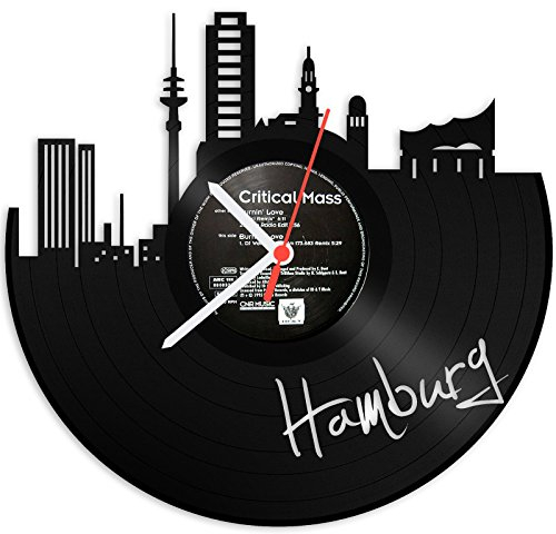 GRAVURZEILE Schallplattenuhr - Skyline Hamburg - Wanduhr aus gegossenem Vinyl mit Stadt Skyline 30 cm - Upcycling Design-Uhr Wand-Deko Vintage Wand-Dekoration Retro-Uhr - Made in Germany