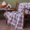 LERUUM Jeté de lit à Carreaux en Coton recyclé Gris et Beige, Motif Tartan gaufré, Super Douce, écologique, Couverture d'hiver 150 x 200 cm, écossais, pour Fauteuil, canapé-lit, Chaude et Confortable