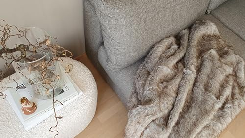 ZOLLNER Kuscheldecke 150x200 cm, Kunstfelldecke, Wendedecke, Mikrofaser, beige