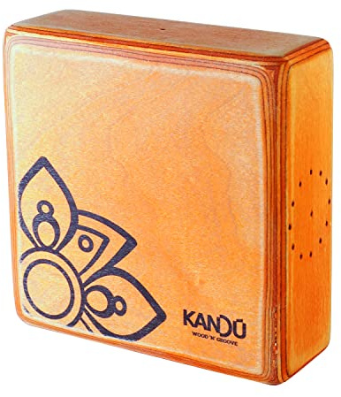 Le shaker Kandu Clever Shaker est le tout premier tambour shaker avec deux sons distinctifs : un côté comme une clave, l'autre plus comme un bongo (Dragon Fire)