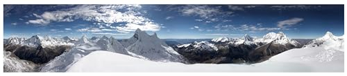 wandmotiv24 Fototapete panorama verschneite Berge, selbstklebendes Vlies 150g - Mittel (250x50cm) Schnee, Gipfel, Gebirge, blauer Himmel M0027