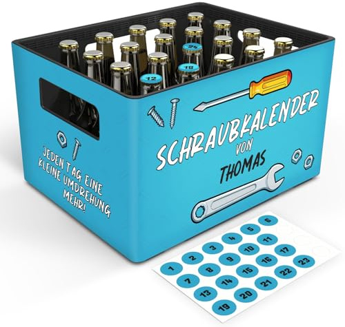 GRAVURZEILE Bierkasten-Banderole - Schraubkalender - Personalisiert mit Name - Geschenkidee für Männer zu Weihanchten - Inkl. 24 Flaschendeckel-Aufkleber - Passend für 20er Bierkasten