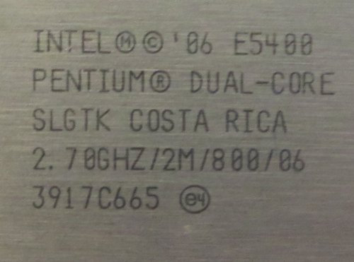 Processeur Intel Pentium E5400 (2 m Cache, 2.70 GHz, 800 MHz FSB) -