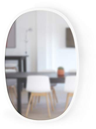 Umbra Hub Ovaler Wandspiegel mit Gummirand für Wohnzimmer, Badezimmer, Schlafzimmer, Eingangsbereich und mehr, 61 x 91 cm, Weiß