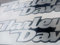 Stemma logo decal HARLEY, Dyna Street Bob, coppia adesivi resinati, effetto 3D. Per SERBATOIO o CASCO. Argento/nero (argento)