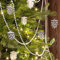 com-four® 8X Christbaumanhänger Tannenzapfen - Christbaumschmuck zum Anhängen - Weihnachtsbaum-Anhänger in Zapfen-Form - bruchfest (silberfarben/weiß - Zapfen)