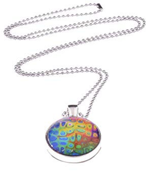 Adi- Modeschmuck Kette Samara, 70cm lange Kugelkette mit einem runden 25mm Anhänger mit beidseitig bunten Motiven unter Glas Cabochons, handgearbeitet in Berlin (Motive 2)