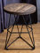 Loftie Schemel aus Holz, Sitzhocker, Hocker, Beistellhocker, Hocker, Fußablage Sitzhocker, Rückenfrei, Keine Montage erforderlich, Industrie-Design, Modern (Dreieck-Form 48 cm Höhe, Hellbraun)