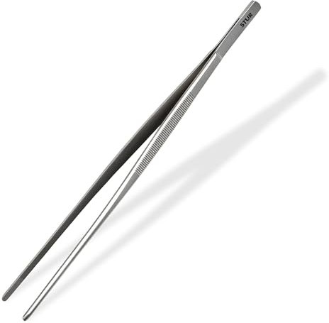 STUR – Kochpinzette 30cm aus hochwertigem Edelstahl – Küchenpinzette gerillt für Profis & Hobbyköche ideal zum Wenden, Anrichten & Garnieren von sämtlichen Speisen – Hitzebeständig & spülmaschinenfest