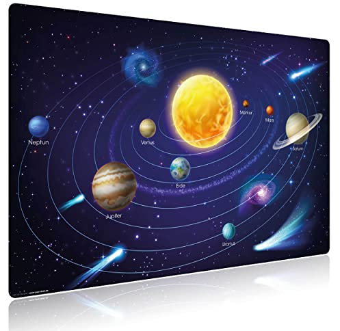 Die Original Schreibtischunterlage für Kinder – “Weltall Planeten im Sonnensystem“ – aus Premium Vinyl für ein ergonomisches Schreibgefühl – 60 x 40 cm – rutschfest und abwaschbar – Made in Germany
