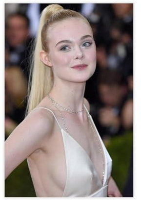 Elle Fanning Portrait-Poster, Leinwand, Poster, Schlafzimmer, Dekoration, Landschaft, Büro, Raumdekoration, Geschenk, 40 x 60 cm