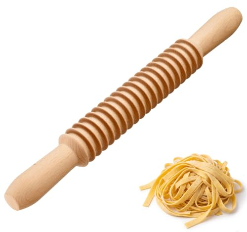 Westmark Pastaschneider Fettuccine – Ideal um selbst gemachte Pasta in gleichmäßige feine Streifen zu schneiden, ca. 7 mm Schnittbreite, Nudeln selber machen – Buchenholz