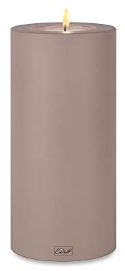 Qult Farluce Trend • Farbe Taupe • ∅ 10 cm Höhe 21 cm • Teelichthalter in Kerzenform • Kunststoffkerze in Kerzenoptik • Mit Teelichteinsatz • inkl. 1 TLM16 Maxilight Teelicht (für ∅ 10 & 12 cm)