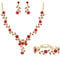 Clearine Damen Hochzeit Schmuck Set für Party Prom Blatt Cluster Blume Kristall Anhänger Halskette baumeln Ohrringe und Armband für Rubin Rot Gold Ton