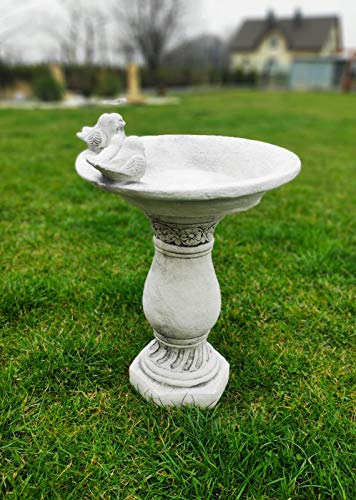 Green Lane Garden Garten Ornament Vogelbad auf elegantem Podest, Klassische Dekoration aus Gussstein