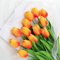 Kisflower 12Pcs Latex künstliche Tulpen - Fake Tulpen künstliche Blumen Faux Tulpen Real Touch Blume für Haus Büro Hochzeit Dekoration （Rot und Gelb）