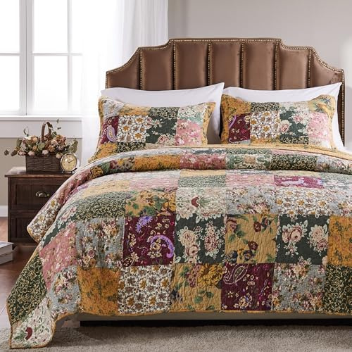 Greenland Home Antique Chic Authentic Patchwork Cotton Quilt Set