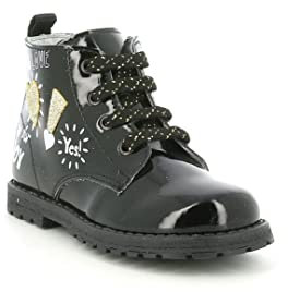 Stivaletti Bambina NeroGiardini I122072F in Vernice Nero Modello Casual. Una Calzatura Comoda Adatta per Tutte Le Occasioni. Autunno-Inverno 2021-2022.EU 24