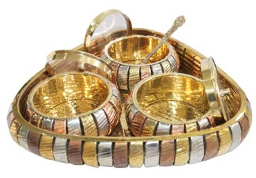 LAKSHMI'S EAGLE Brass Serving Tray Decorative Triangle Brass Tray With Bowls Set Of 4 Pcs Indian Desert Snacks Plates Jewellery Organiser Multi Purpose Tray Serving Platter Tray For Counter