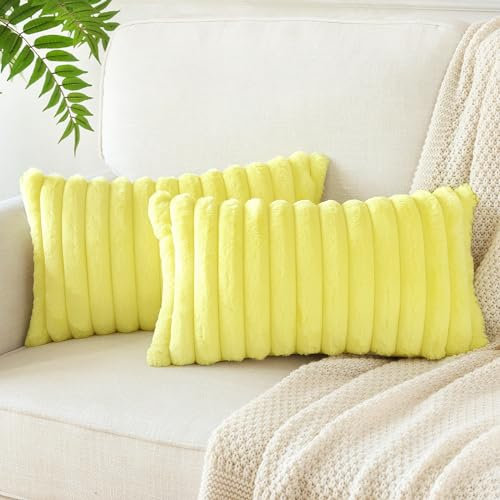 Soleebee 2er Set Plüsch Samt Kissenbezüge, Weiche Künstliche Pelz Dekorativ Kissenbezug Sofa Zierkissenbezüge Dekokissen Kissenhülle Set für Couch Schlafzimmer Zuhause Auto Dekor (30x50cm, Gelb)