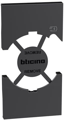 BTICINO Living Now, Cover per Presa Schuko Italiana P40 + Caricatore USB Tipo C, Cover Facile da Applicare, Design Innovativo, Made in Italy, 2 Moduli, Nero, KG68