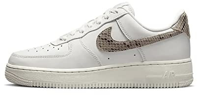Nike Air Force 1 '07 trainers in white and snake print