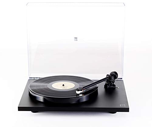 Rega Planar 1 Plattenspieler, mattschwarzes Finish mit Rega-Carbon-Kartusche, Version von 2021