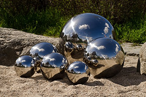 Köhko 8er Set Dekokugeln in 4 unterschiedlichen Größen (1xØ38cm, 1xØ28cm, 2xØ18cm und 4xØ12cm) Glänzend polierte Edelstahlkugel Gartenkugeln Teichkugeln
