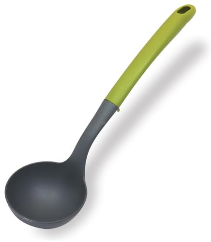 Fackelmann Mestolo da cucina con manico in plastica riciclata, materiale parte funzionale in nylon resistente alle alte temperature, dimensioni 32.5x9x9 cm