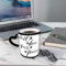 AELKSP Kaffeetassen – Farbwechseltasse, Magic Mug,Thermobeschichtung, 335ml, Keramik - Geschenkidee Männer, Frauen,Zitat, Aquarell-Stil Hand Buchstaben Liebe hat vier Pfoten Pinsel