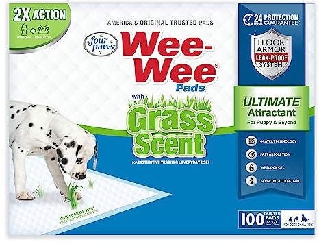 Four Paws Wee-Wee Grass Scented Puppy Pads 100 Count Standard 22 x 23