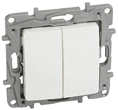 Interruptores y conmutador 10 AX, 250V conmutador doble (Legrand 664702)