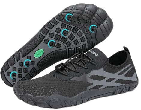 SAGUARO Chaussures d'eau Homme Femme Été Chaussons de Plage pour Surf Natation Extérieur Chaussures de Aquatique Respirant Séchage Rapide Noir Fumé,GR.43