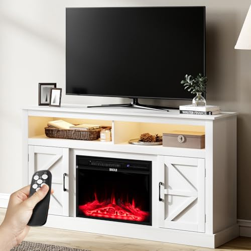 BAKAJI Mobile Tv per Soggiorno in Legno Bianco con Camino Elettrico, Madia a 2 Ante con Caminetto 1800W Completo di Mobile, Riscaldamento Due Potenze, Protezione Surriscaldamento e 15 Colori Luci Led
