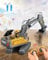 Trulloyoo Ferngesteuertes Auto ab 3 Jahre Bagger Spielzeug für Kinder Sand Fahrzeuge Metall Ferngesteuert Kinderspielzeug mit 680° Drehung Licht Sound Geschenke für Jungen ab 4 5 6 7 8 9 10 11