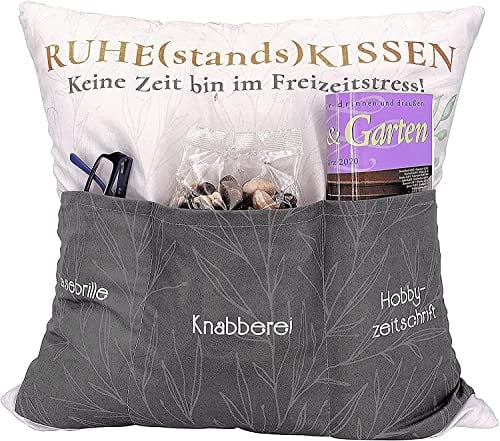 KAMACA Originelles Dekokissen Kissen mit 3 Taschen zum selber Befüllen Größe 43x43 cm tolles Geschenk für EIN gelungenen Sofaabend Filmabend (Ruhestandskissen)