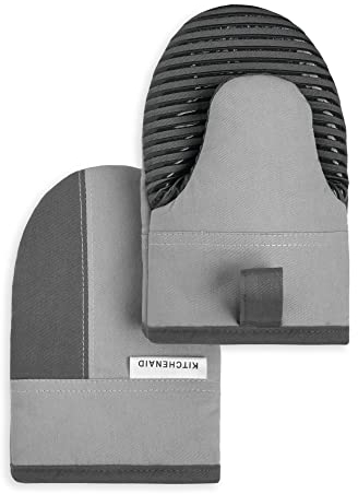 KitchenAid Kitchen Aid Beacon Mini Oven Mitt Set, 5.5x8, Cool Grey/Contour Silver 2 Count