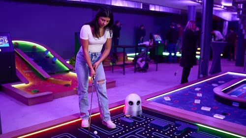 JOCHEN SCHWEIZER Geschenkgutschein: Minigolf Köln für 2