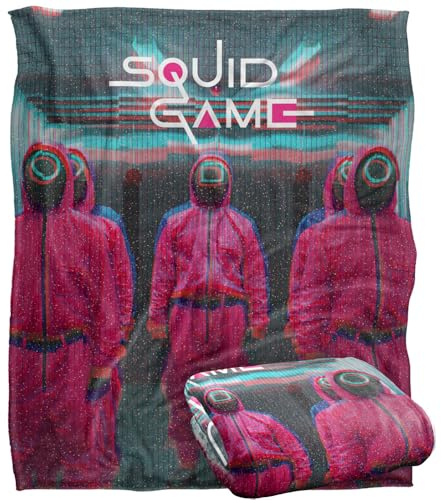 Squid Game Pink Guards Scene Superweiche Kuscheldecke mit seidigem Griff – 152 x 127 cm