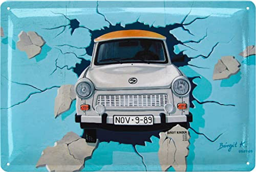 LANOLU Retro Blechschild Trabi, Trabant Geschenk, Berlin Souvenirs, DDR Geschenk, Ossi Geschenke, DDR Deko, vintage Metallschild mit Wölbung 20x30cm