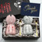 Sovyime Tasse à Café en Céramique, Coffret Cadeau Tasse Couple avec Couvercle et Cuillère, Tasse Cadeau Mariage Couple pour Mariée et Le Marié -14 Oz(One Awesome Husband, The Best Wife)