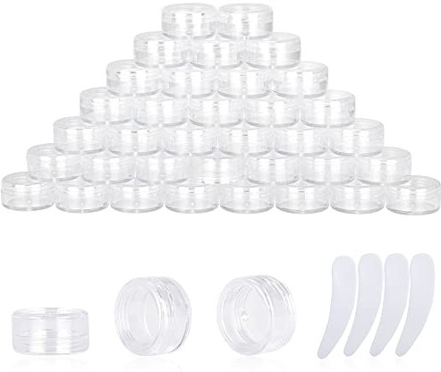 Lot de 50 boîtes à échantillons de 3 g, pots vides de 3 ml avec couvercles, petits récipients cosmétiques, mini pots d'échantillons avec 4 mini spatules pour maquillage, huiles, lotion, poudre,